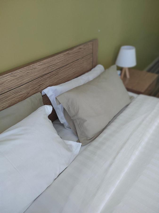 Apartment One Bedroom Ktc