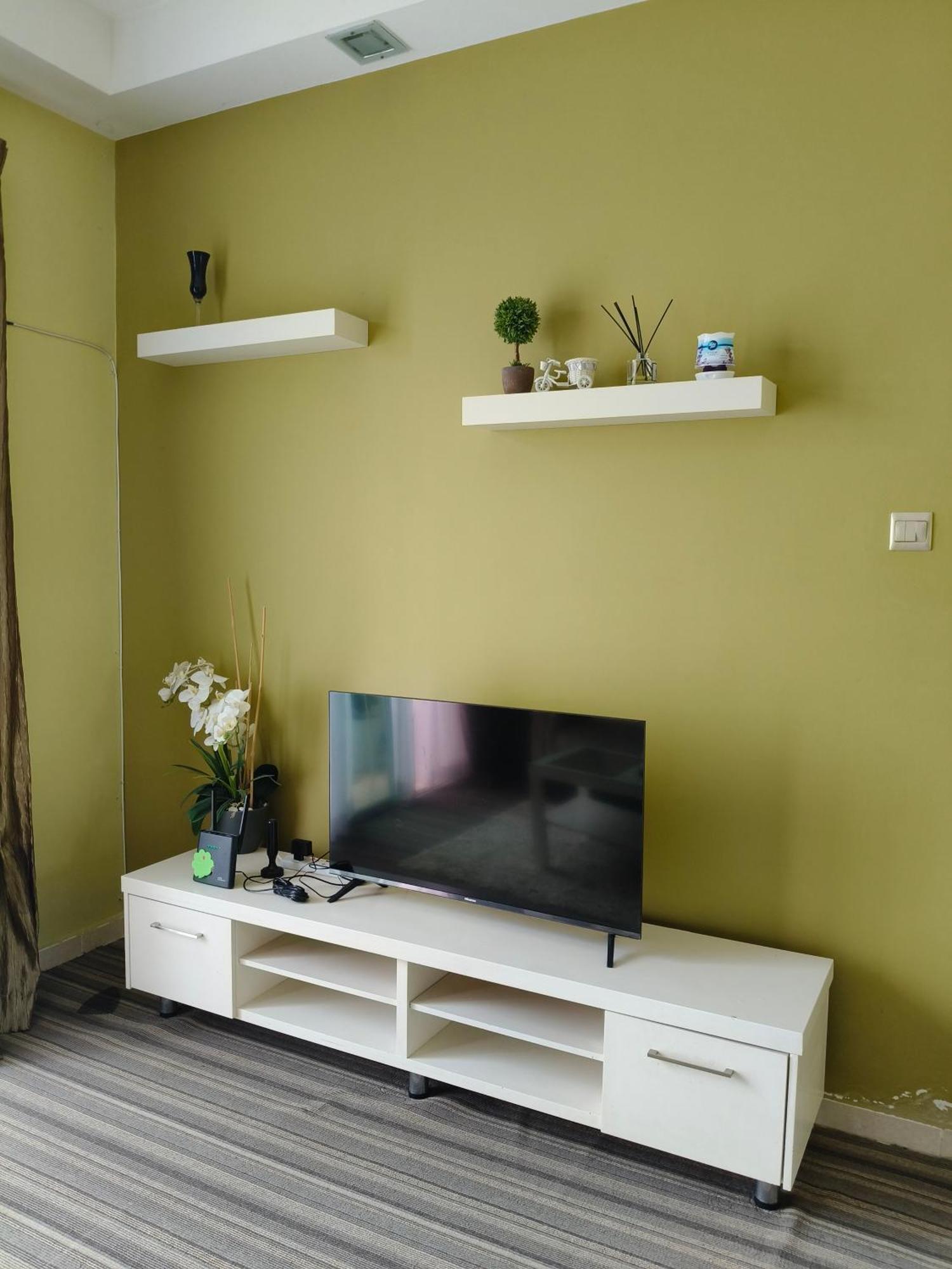 One Bedroom Ktc